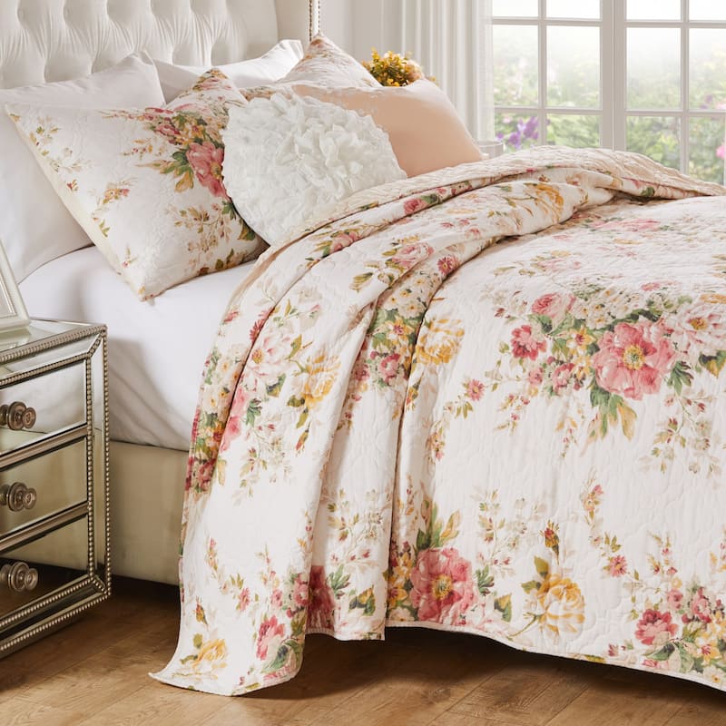 Greenland Home Fashions Grace Traditional Farmhouse Floral Quilt Set