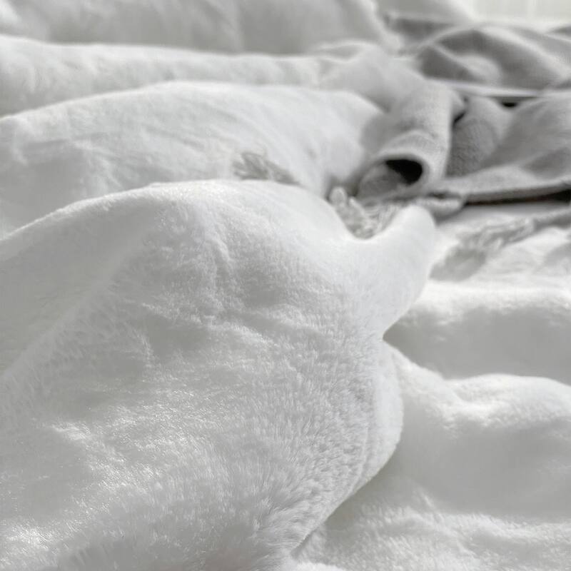 Chunky Bunny - Coma Inducer® Oversized Comforter Set