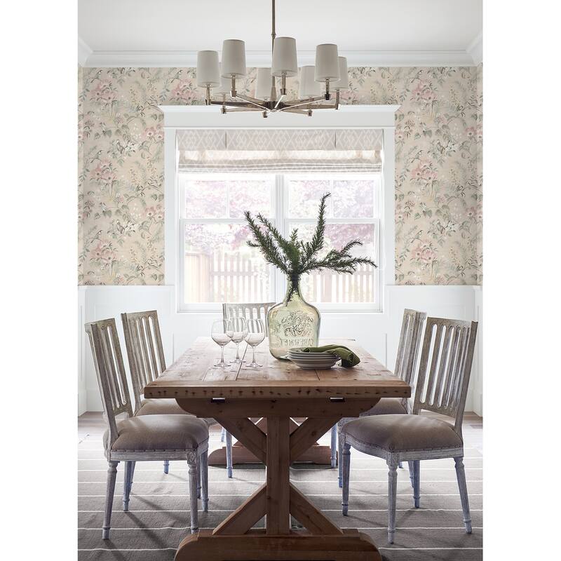 Flowers Glasgow Frederique Grey Bloom 33 ft L X 20.5 in W Wallpaper.