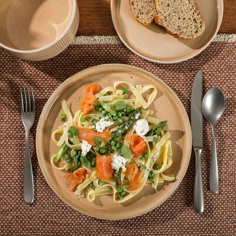 Gibson Elite Solana Coast 12 Piece Stoneware Reactive Glaze (Service for 4) Plates and Bowls Modern Shape Dinnerware Set