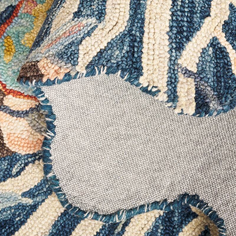 SAFAVIEH Handmade Jardin Dife Floral Botanical Wool Rug