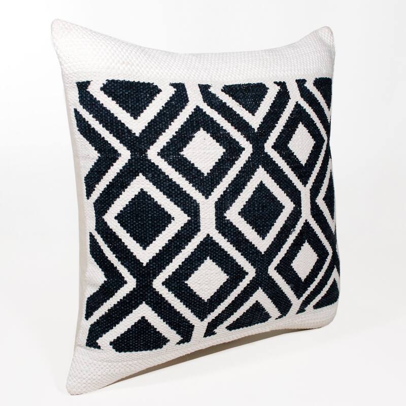 HomeRoots 20" X 20" Deep Navy And White 100% Cotton Geometric Zippered Pillow
