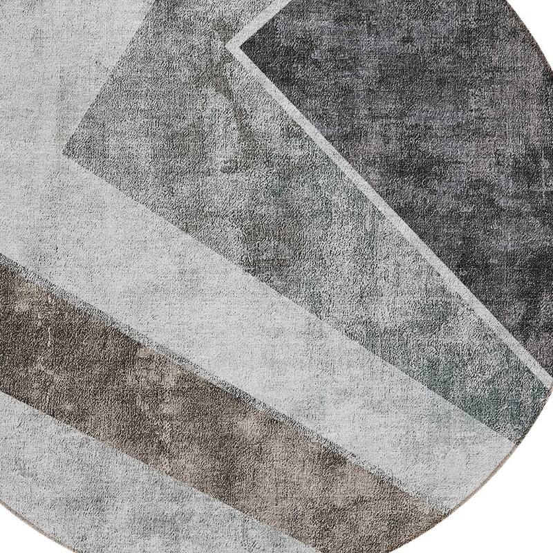 HomeRoots Geometric Transitional Rectangle Outdoor Rug