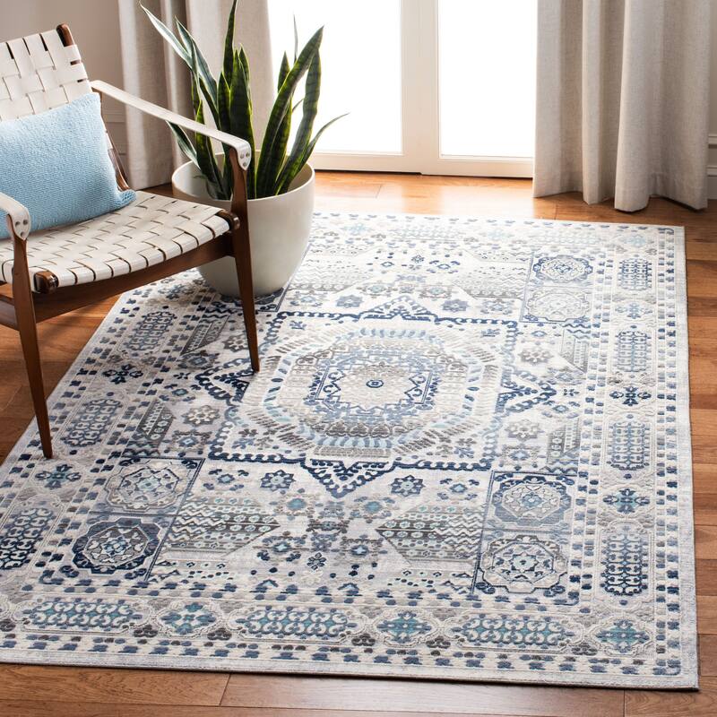 SAFAVIEH Aria Enneke Vintage Boho Oriental Rug - 4' x 6' - Grey/Cream