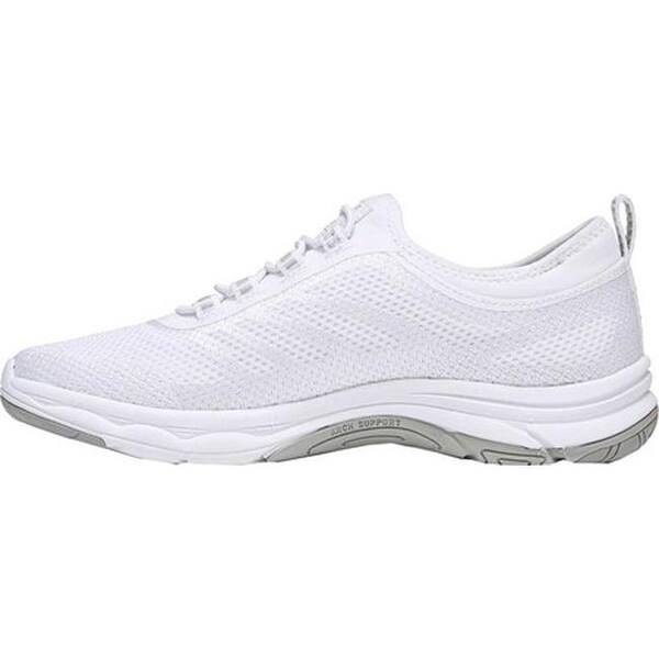 ryka fierce walking shoes