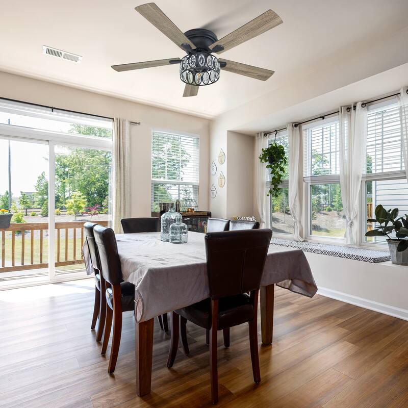 52" Low Profile Ceiling Fan with Light and Remote(5-blade)