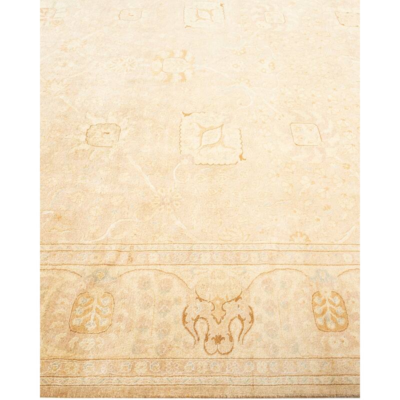 Overton Hand Knotted Wool Vintage Inspired Traditional Mogul Ivory Area Rug - 8 x 10