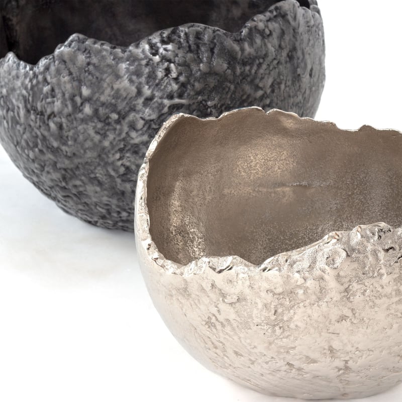 HomeRoots Set of Two Gray And Silver Aluminum Decorative Bowls - 16' X '11' X '13