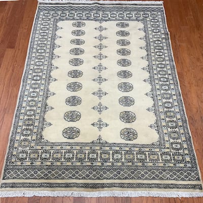 HERAT ORIENTAL Handmade Bokhara Wool Rug - 4'8" x 6'7"