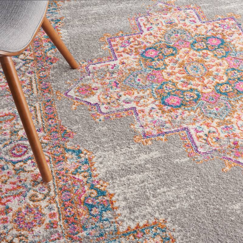 Porch & Den Dobbin Vintage Persian Medallion Farmhouse Area Rug