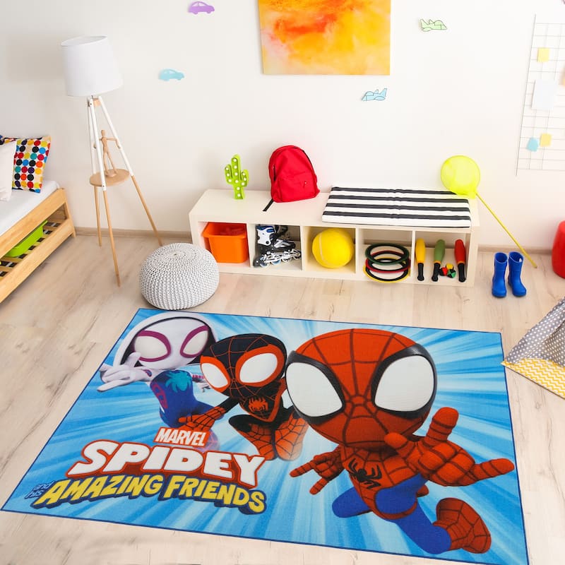 Licensed Marvel Spiderman 'Spidey & Friends' Youth Digital Print Area Rug - 4' 6" x 6' 6"