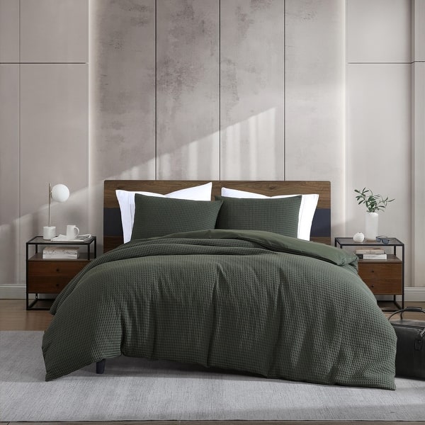 Kenneth Cole Solid Waffle Reversible Comforter Set - Green - King