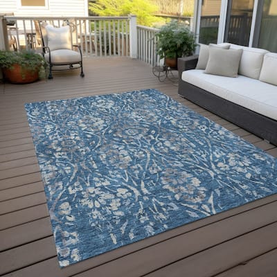 Machine Washable Indoor/ Outdoor Chantille Distressed Traditional Rug