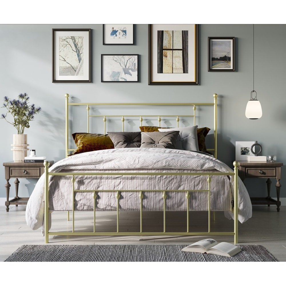 How to Paint Rose Gold Metallic Furniture  Rose gold furniture, Silver  painted furniture, Girls bedroom furniture