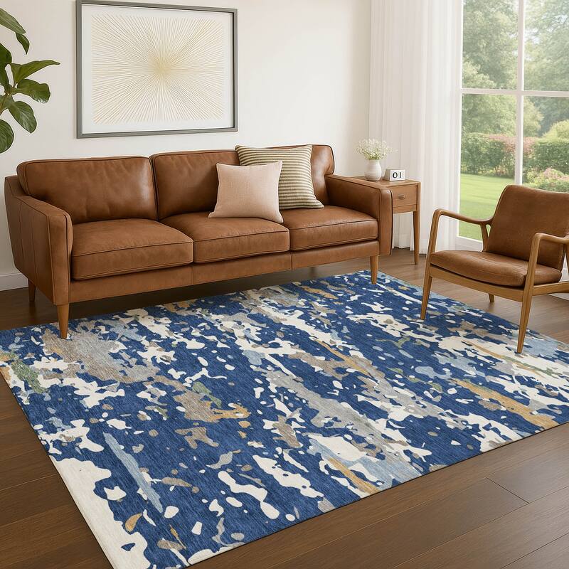 Machine Washable Indoor/ Outdoor Modern Calhan Chantille Rug
