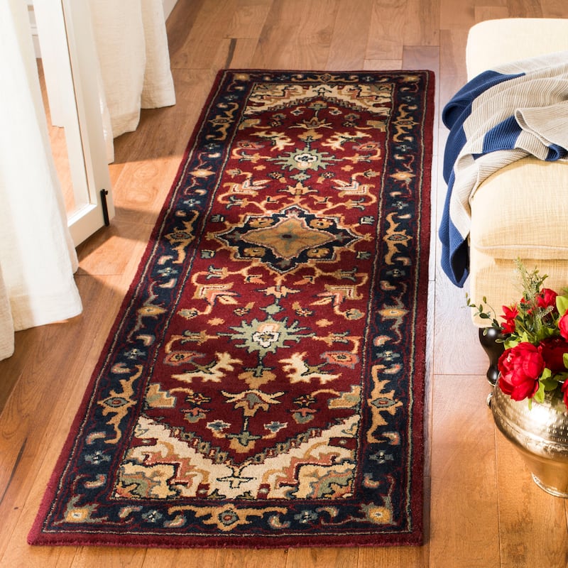 SAFAVIEH Handmade Classic Mahin Traditional Oriental Wool Rug - 2'3" x 12' Runner - Assorted/Red