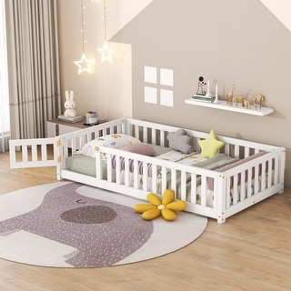 Modern Floor Bed with Safety Guardrails and Door, Suitable for Kids