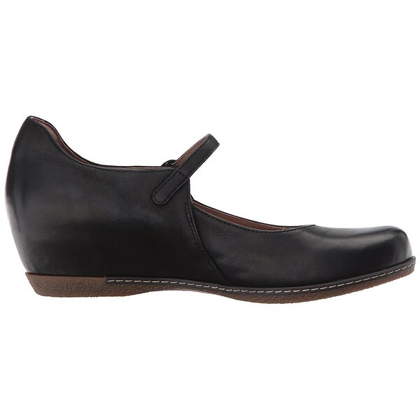 dansko women's loralie mary jane flat