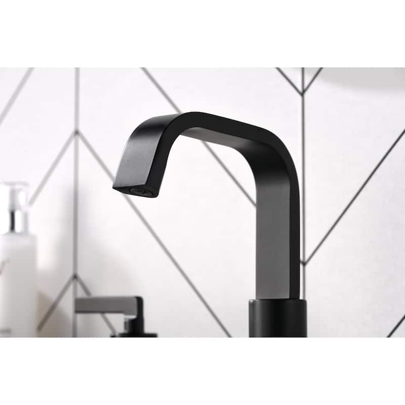Ultra Faucets Ardua Collection Two-Handle Widespread Lavatory Faucet