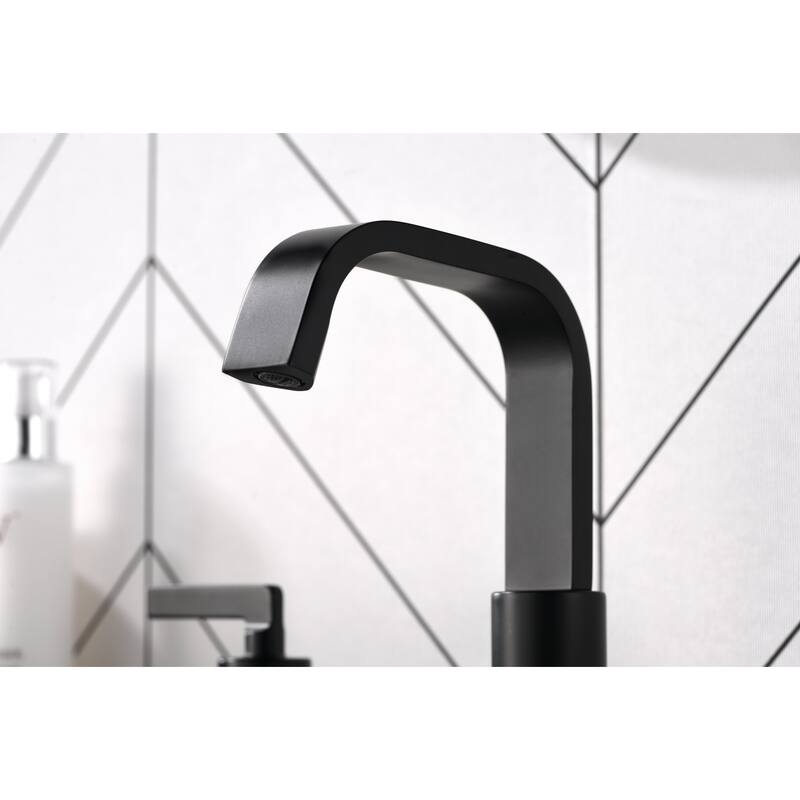 Ultra Faucets Ardua Collection Two-Handle Widespread Lavatory Faucet