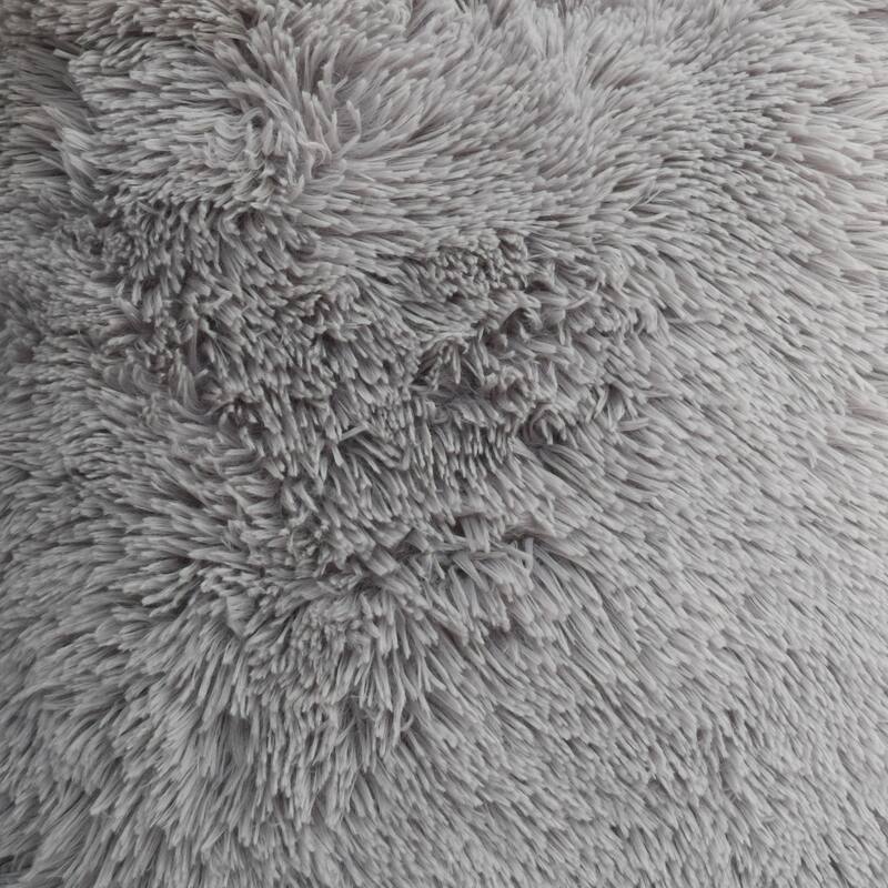 Faux Fur Decorative 18-inch Throw Pillows (Set of 2)