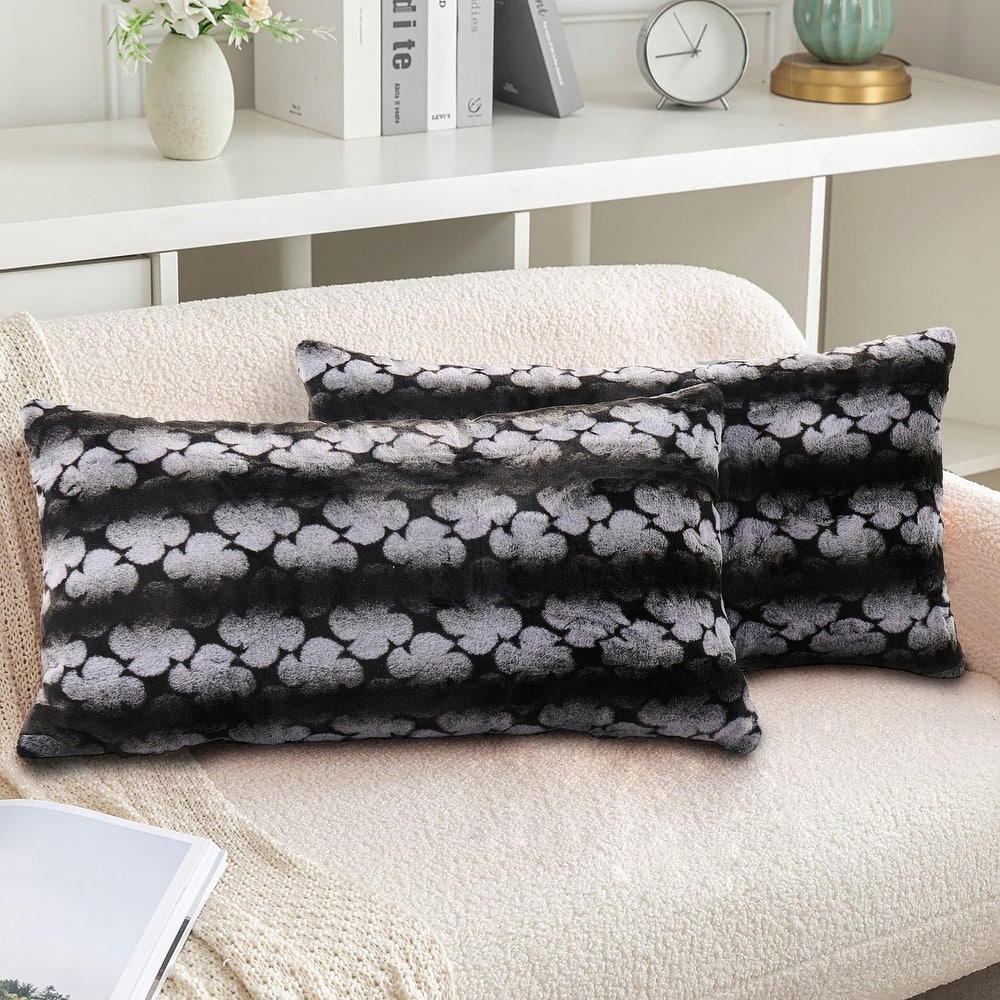 Serenta Ballys FauxFur 2 Piece Pillow Shell Set