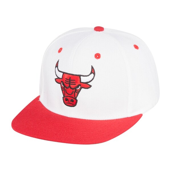red chicago bulls snapback