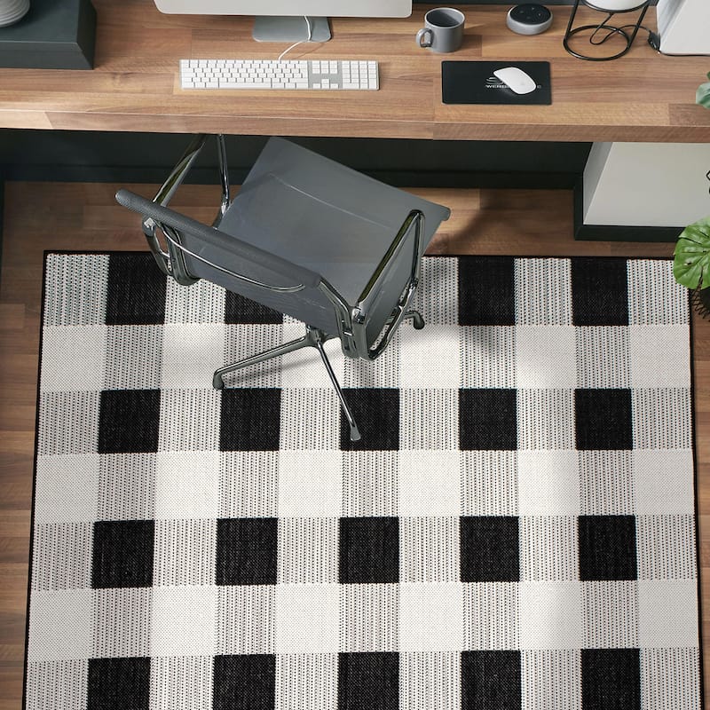 Plaid Checkered Indoor/Outdoor Flatweave Waterproof Backyard Patio Area Rug