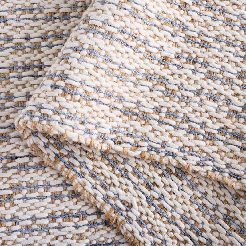 SAFAVIEH Handmade Natural Fiber Olessya Farmhouse Jute Rug