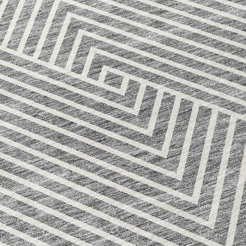 Machine Washable Indoor/ Outdoor Modern Geo Chantille Rug