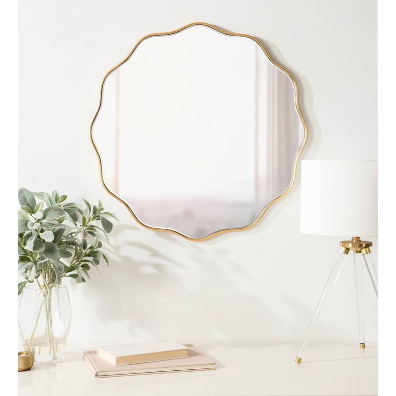 Kate and Laurel Viona Round Scalloped Mirror