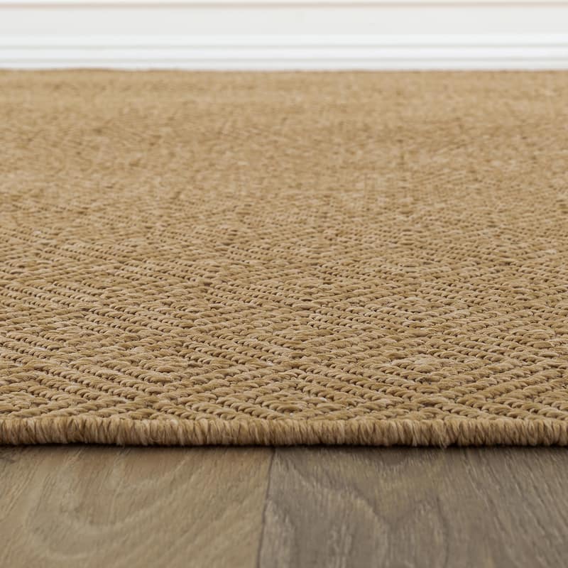 Diamond Weave Reversible Jute-Look Indoor/Outdoor Rug Reversible, Easy-Care Indoor/Outdoor Rug with Natural Fiber Look