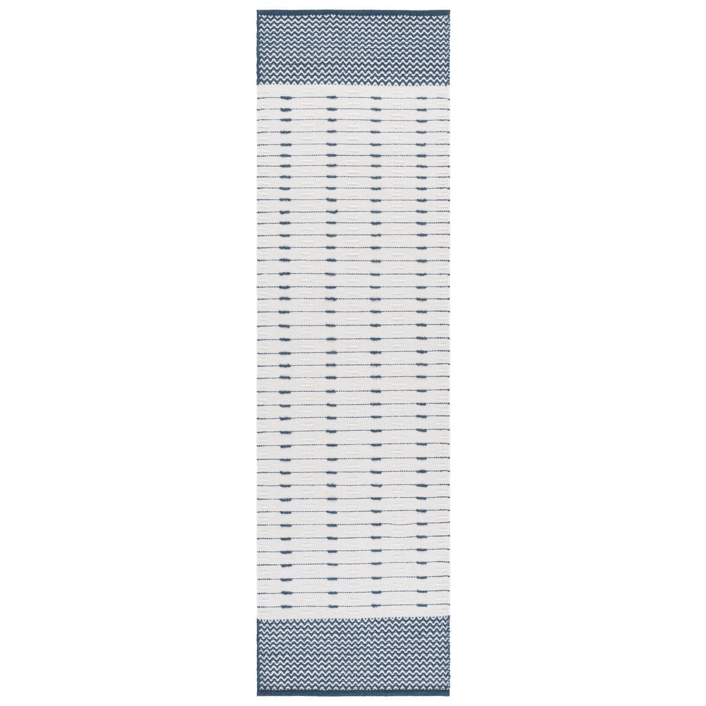 Martha Stewart by SAFAVIEH Handmade Inabat Wool Rug