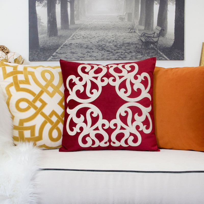 Vintage Vine Throw Pillow Set of 2, 20"x20" Polyester Velvet Cushion Covers with Hidden Zipper