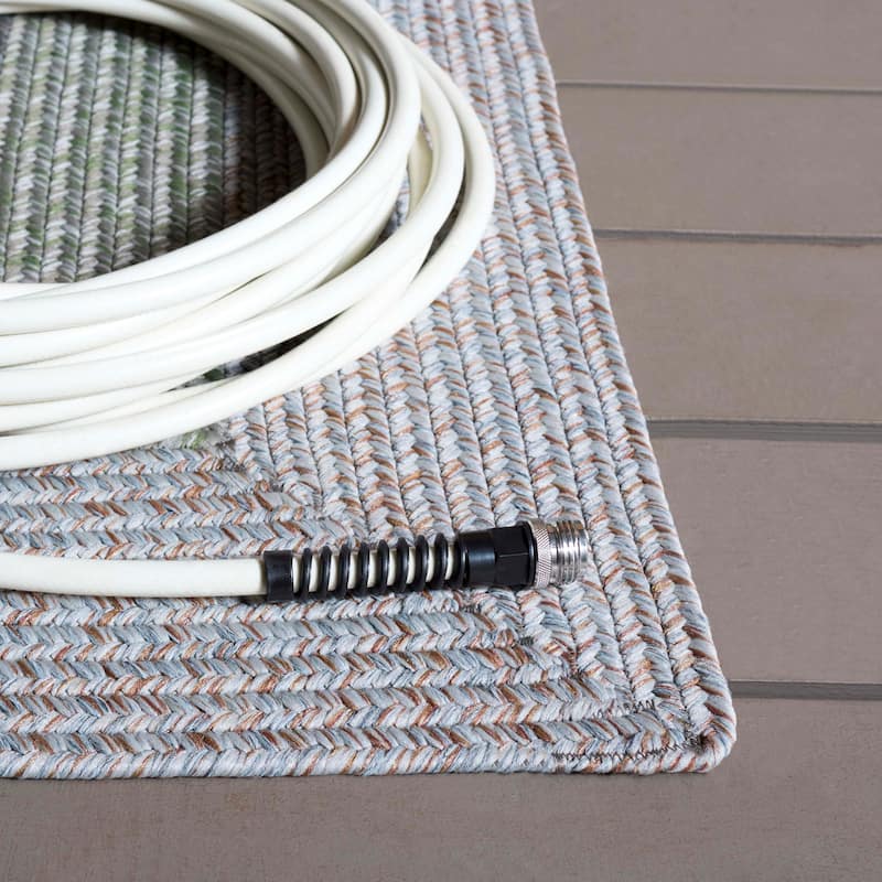 SAFAVIEH Handmade Braided Ecenur Indoor/Outdoor Machine Washable Rug
