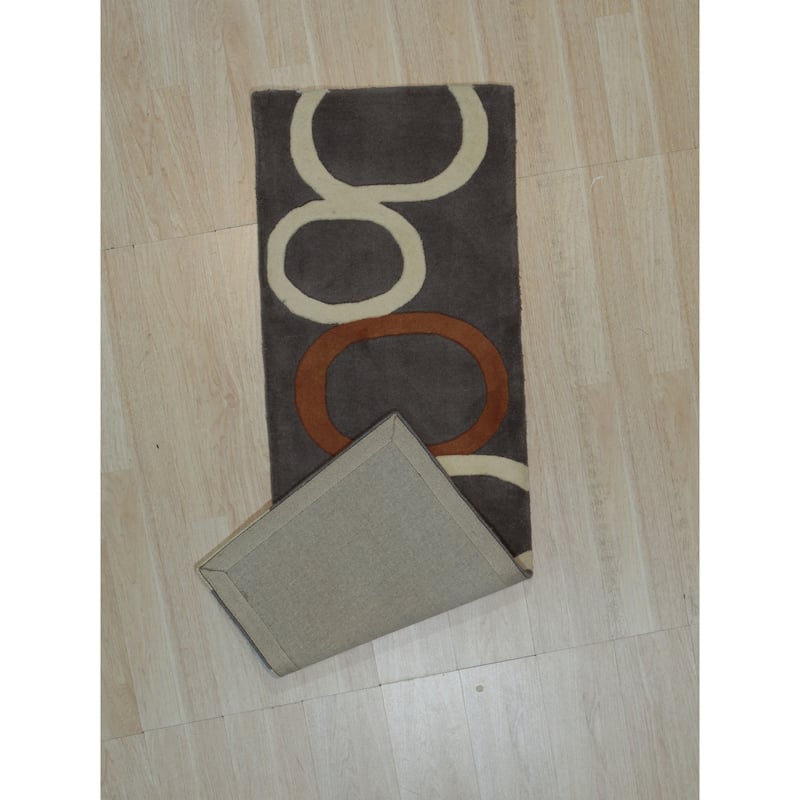 Gray Transitional Stripe Modern Tufted Area Rug - Elegant and Timeless Design - 2 x 6'