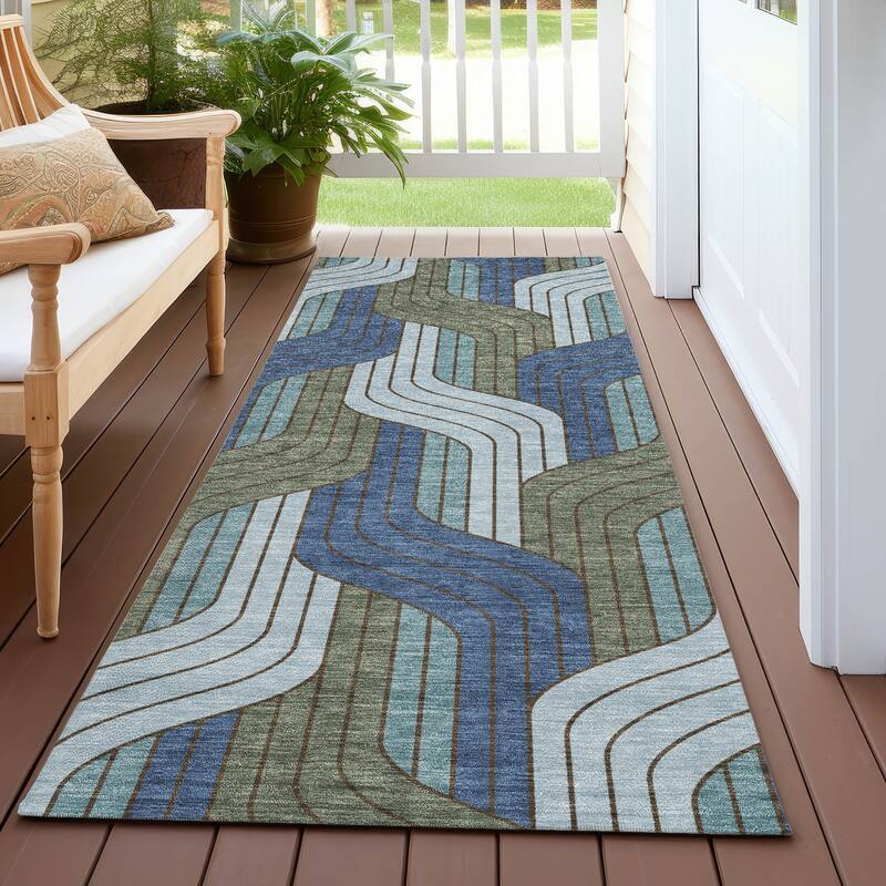 Machine Washable Indoor/ Outdoor Modern Pathway Chantille Rug - Navy - 2'3" x 7'6"