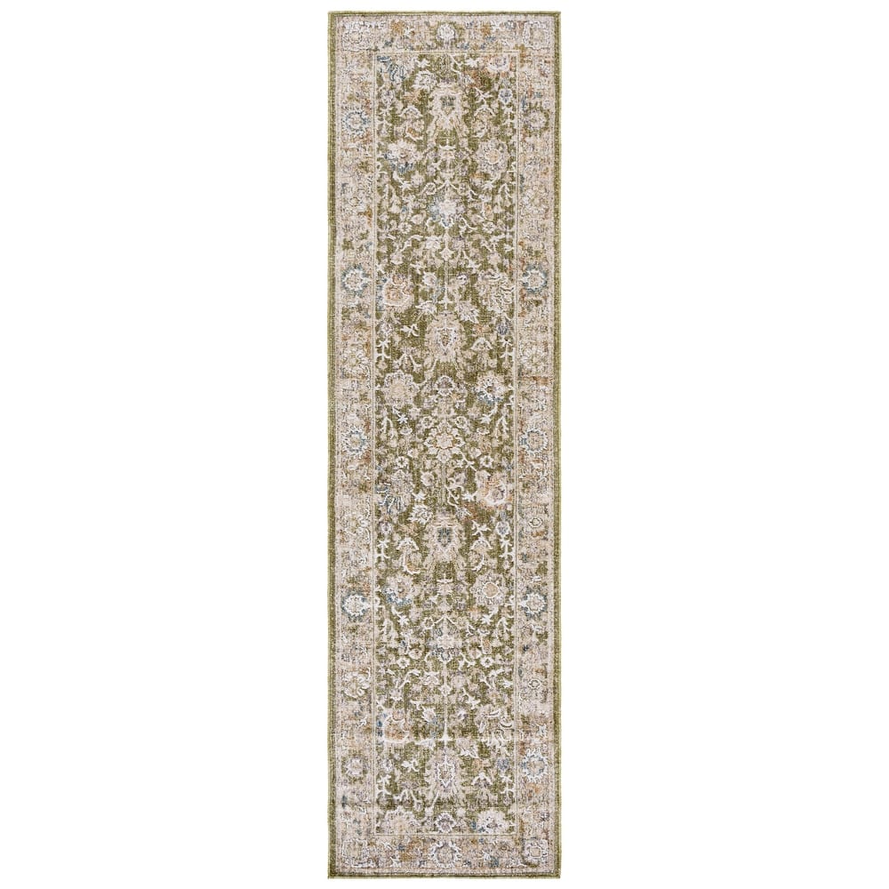 SAFAVIEH Finley Ablah Traditional Oriental Rug