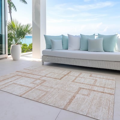 Machine Washable Indoor/ Outdoor Chantille Contemporary Geo Rug