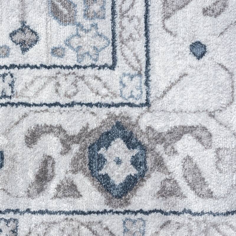 Linx Shabby Chic Medallion Indoor Area Rug