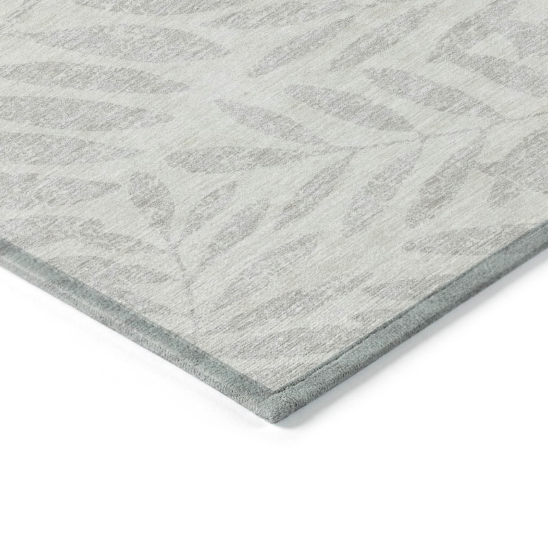 Machine Washable Indoor/ Outdoor Chantille Palm Rug