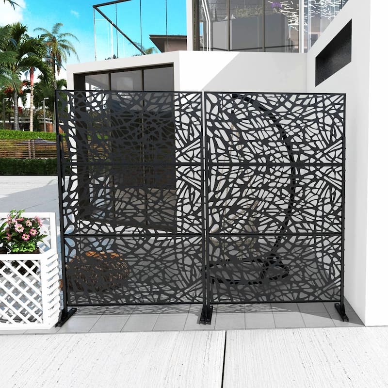 Outdoor Privacy Screen with Stand for Patio Garden Metal Fence