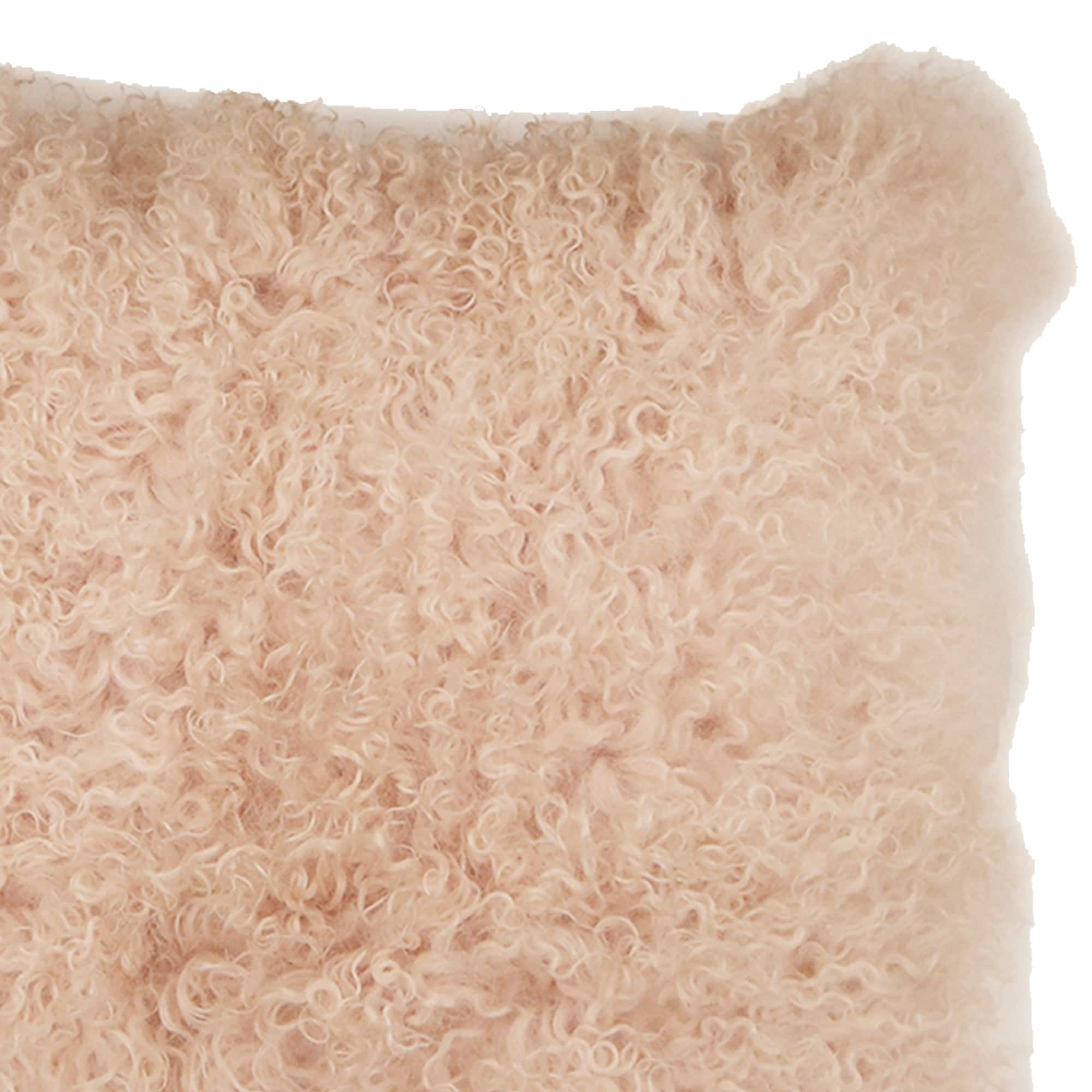 Pink discount fur pillows