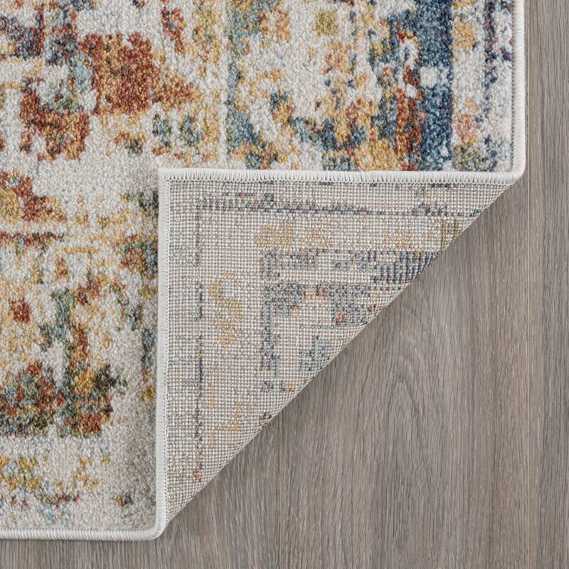 Rayna Farmhouse Medallion Indoor Area Rug