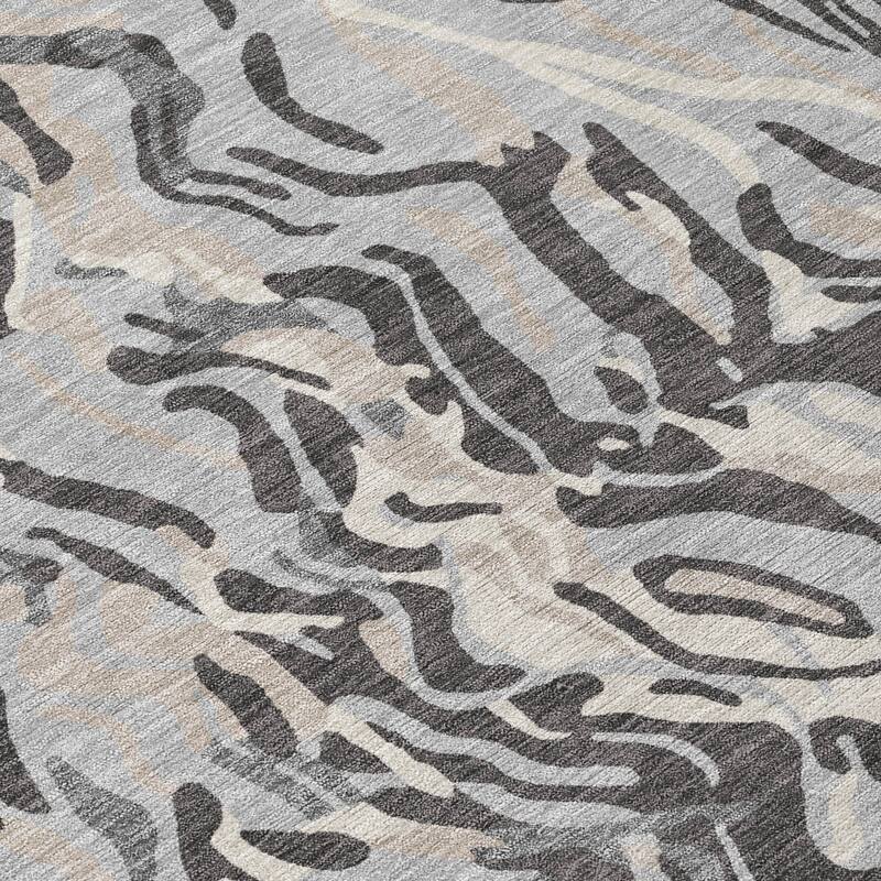Machine Washable Indoor/ Outdoor Abstract Flow Chantille Rug