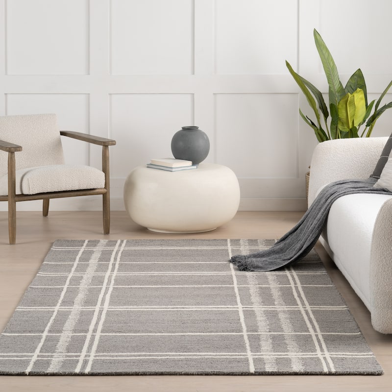 Nuloom Vivica Plaid Wool Area Rug