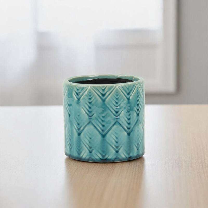 HomeRoots Turquoise Ceramic 22 Ounce Geometric Round Distressed Pot Planter - 5.50 in. x 5.25 in. x 5.50 in. - Turquoise - 5.50 in. x 5.25 in.  x 5.50 in.