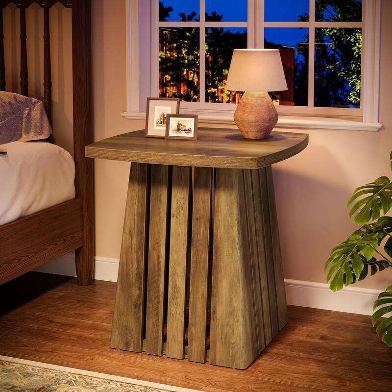 22" Small Brown Side Table with Sturdy Top, Farmhouse Nightstand for Bedroom
