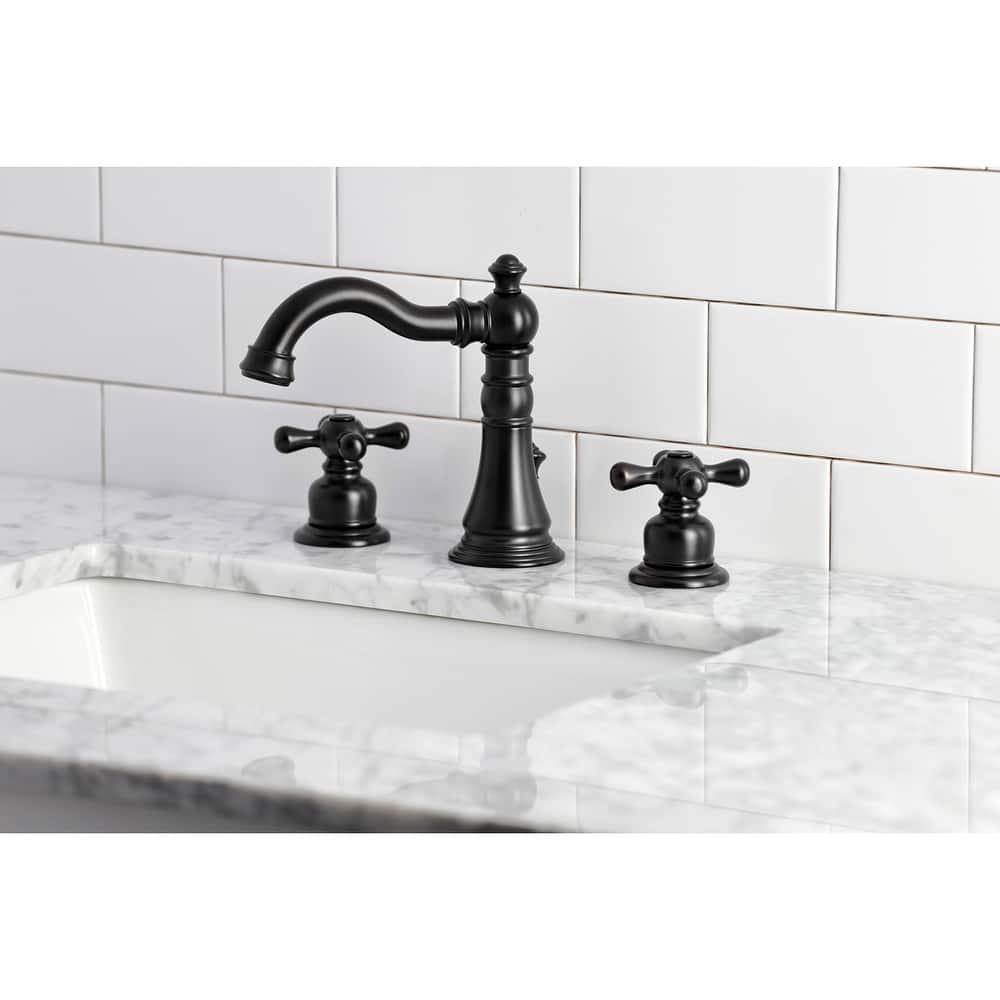 American Classic 8 in. Widespread Bathroom Faucet