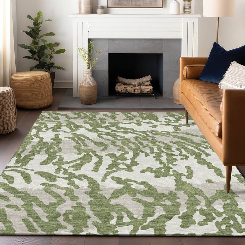 Machine Washable Indoor/ Outdoor Chantille Abstract Animal Print Rug